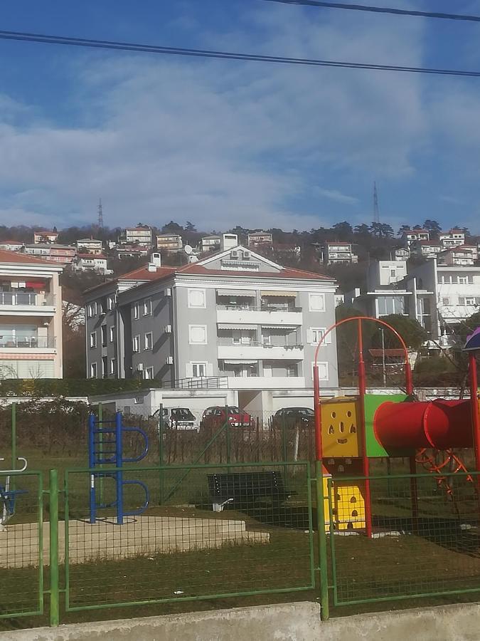 Sea View Later Apartment Риека Экстерьер фото